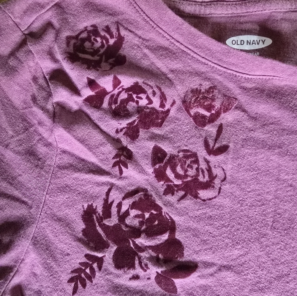 Old Navy Purple Embellished Short Sleeve Tee - Picture 3 of 4